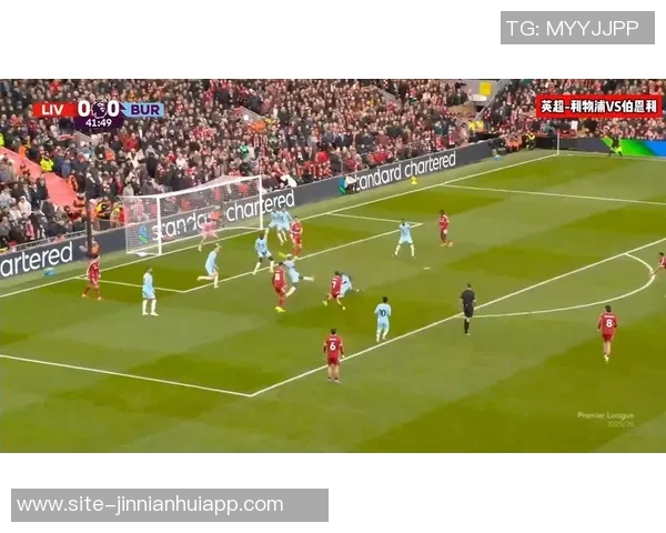 利物浦与西汉姆联上半场战平伊萨克错失良机维尔茨险些破门